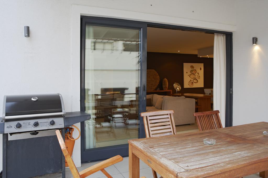 Marine Square Luxury Suites Hermanus Exteriör bild