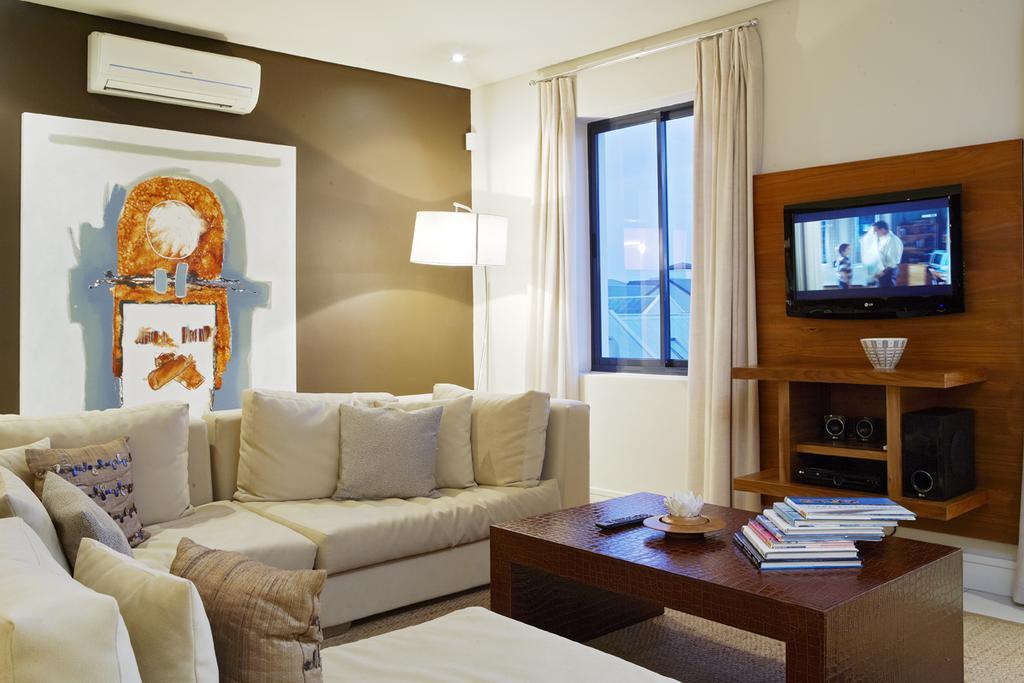 Marine Square Luxury Suites Hermanus Exteriör bild