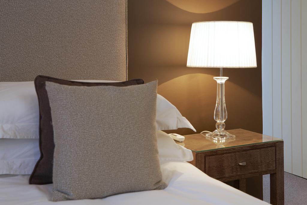 Marine Square Luxury Suites Hermanus Exteriör bild
